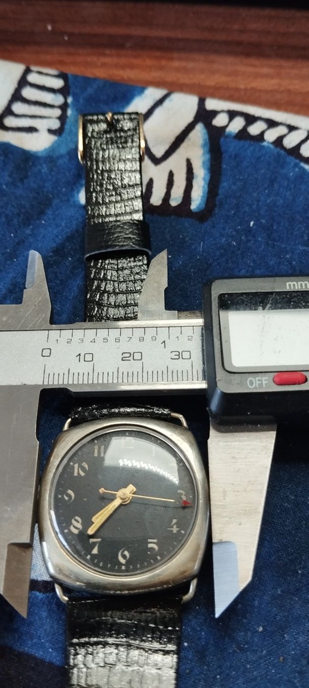 Montres: Montre récupéré ancienne – D'occasion à La Chaux-de-Fonds par jac_9llg 4