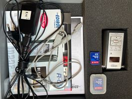 Edirol R-09 24-bit WAVE/MP3 Recorder mit Zubehoer
