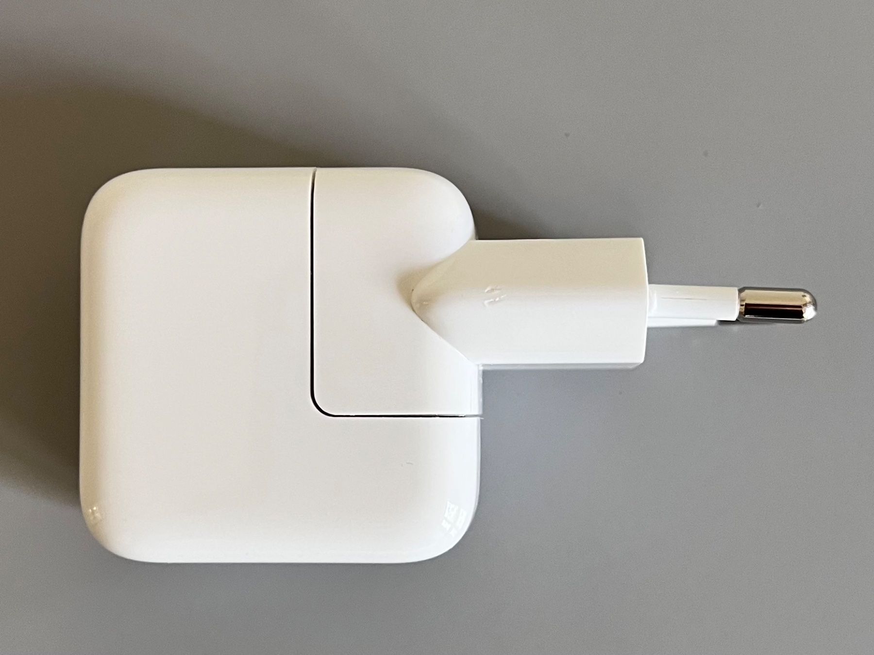 Apple Caricabatterie: Apple USB Power Adapter – Usato da Zürich venduto da Mel_Meli 4