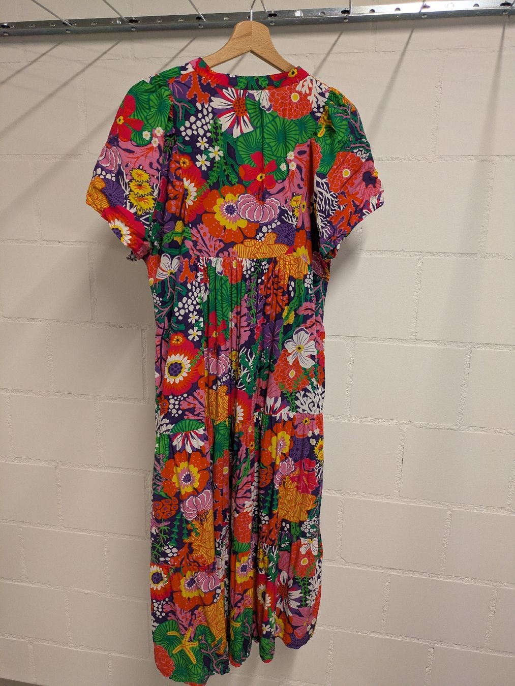 Blutsgeschwister Robes: Kleid Blutsgeschwister Grösse L  – D'occasion à Ins par Jacy1 3