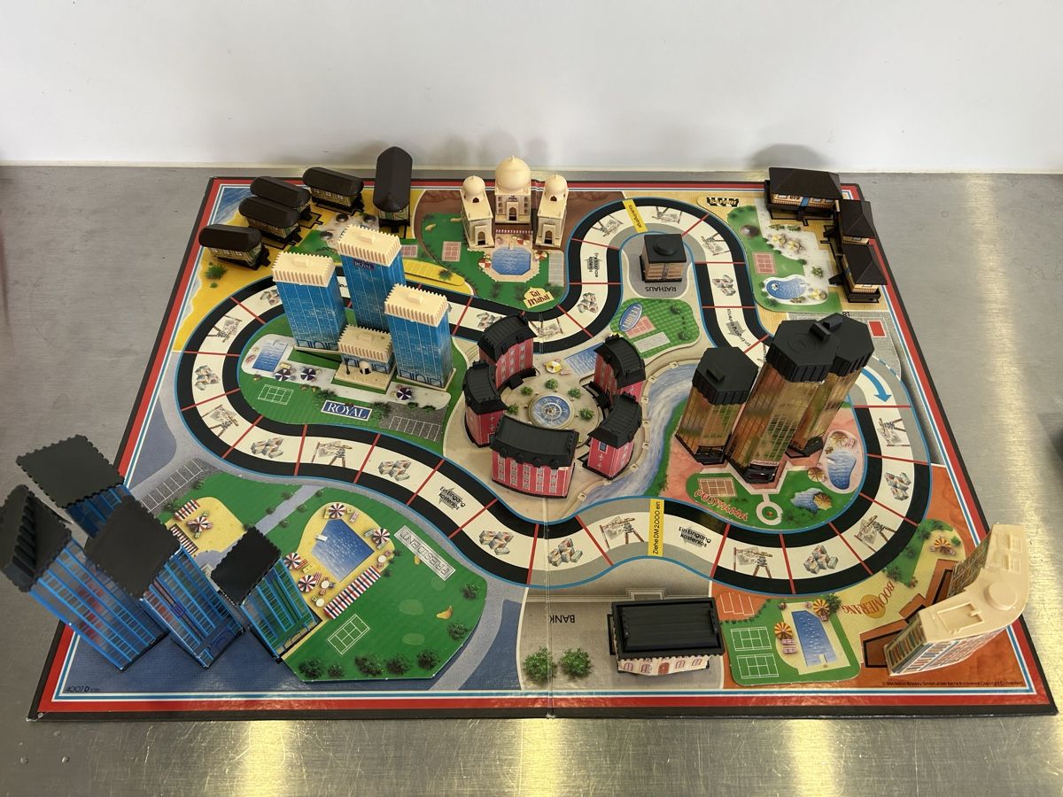 Spiele: MB Spiel HOTEL – Gebraucht aus Bern von spraydose 2
