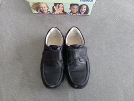 Primigi Leder Halbschuh Festschuh Gr. 28 schwarz