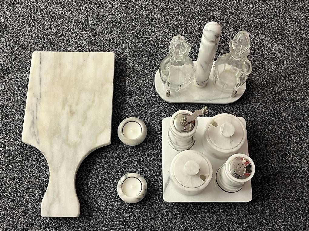 Tutte le decorazioni: Speise-Menage aus echtem Marmor – Usato da Hünibach venduto da ste_v6h9