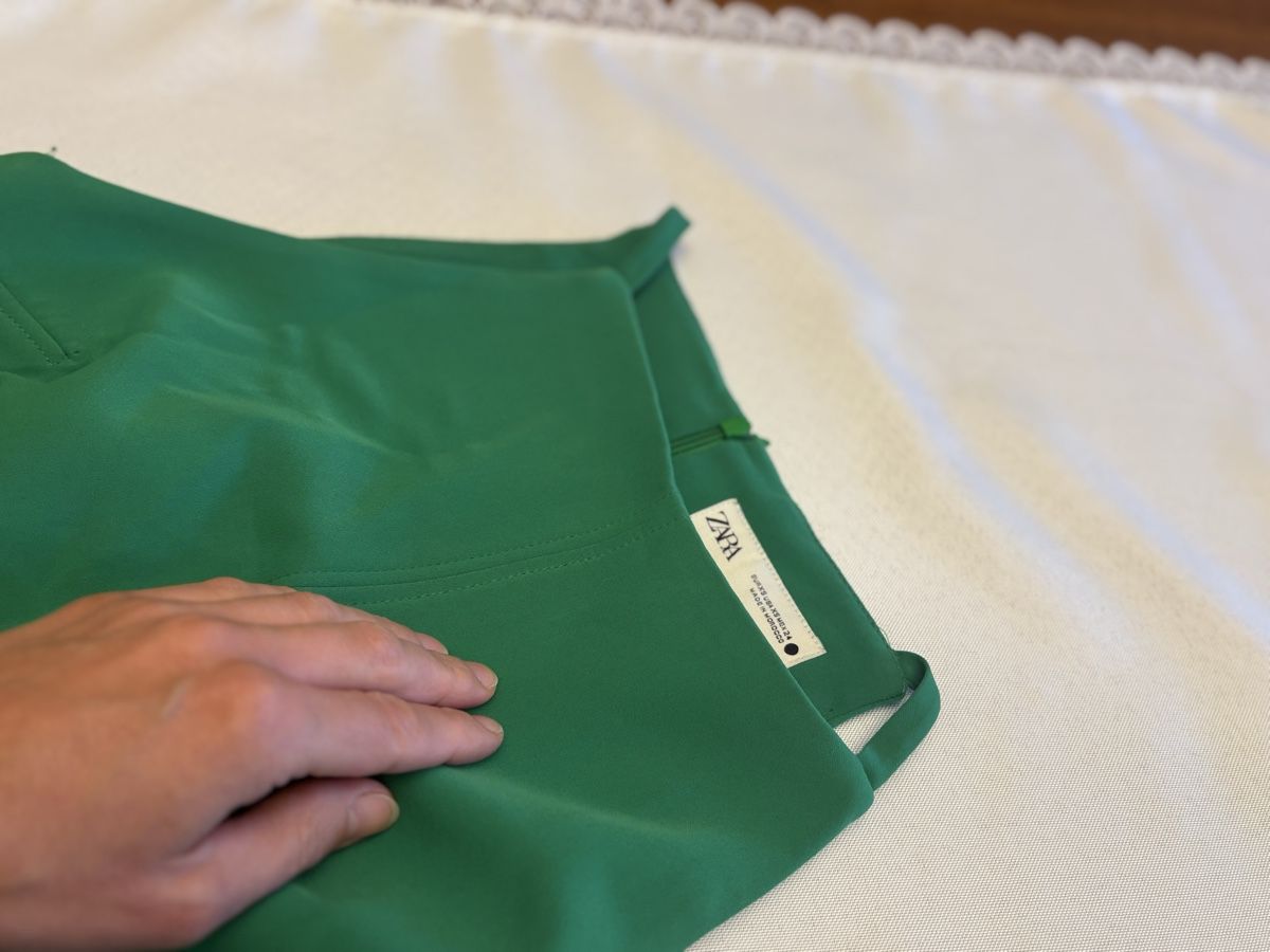 Zara Robes: Robe ZARA taille XS – D'occasion à Attalens par Skorpionica