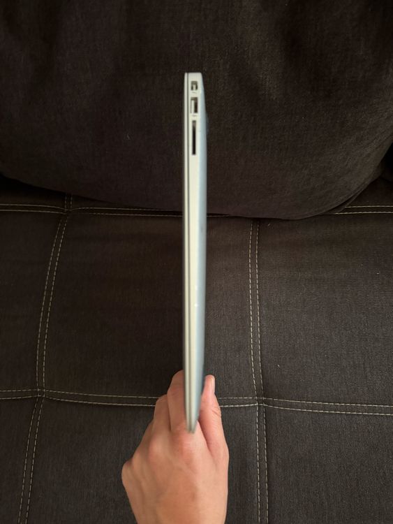 Apple Notebook: Macbook Air – Usato da Bazenheid venduto da Raoul99 3
