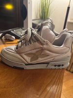 Louis Vuitton Skate Gris Taille 7 (43)
