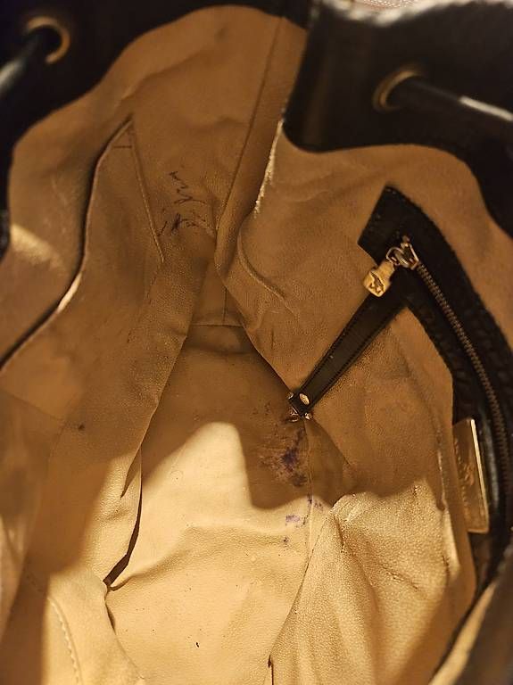 Borse: maison mollerus bucket bag – Usato da Schlieren venduto da Ely088 3