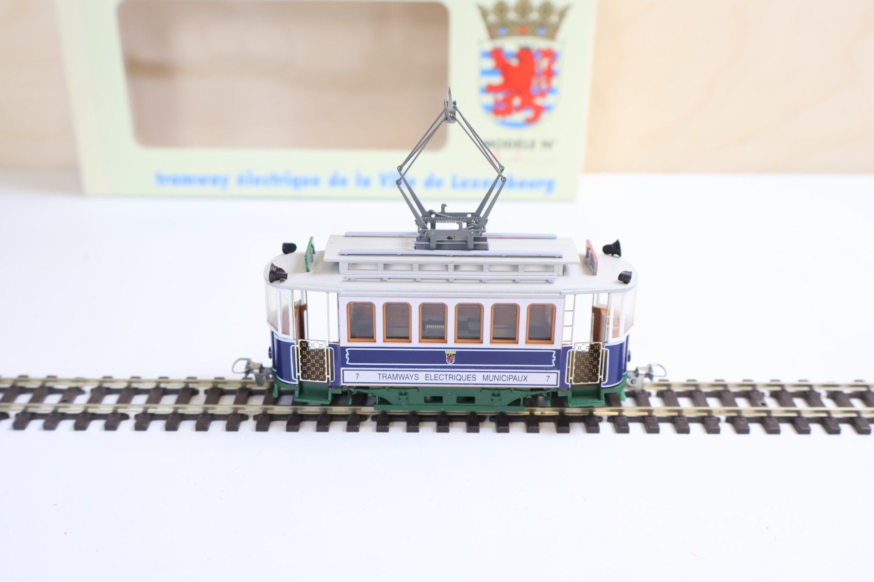 Modelleisenbahnen: H0m DC Strassenbahn Tram - mit Motor – Gebraucht aus Winterthur von  3