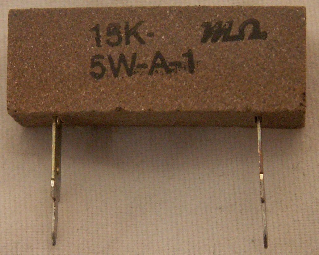 Componenti elettronici: 10x résistances 5W 15k ohm – Nuovo (secondo la descrizione) da Attalens venduto da Gmsa68