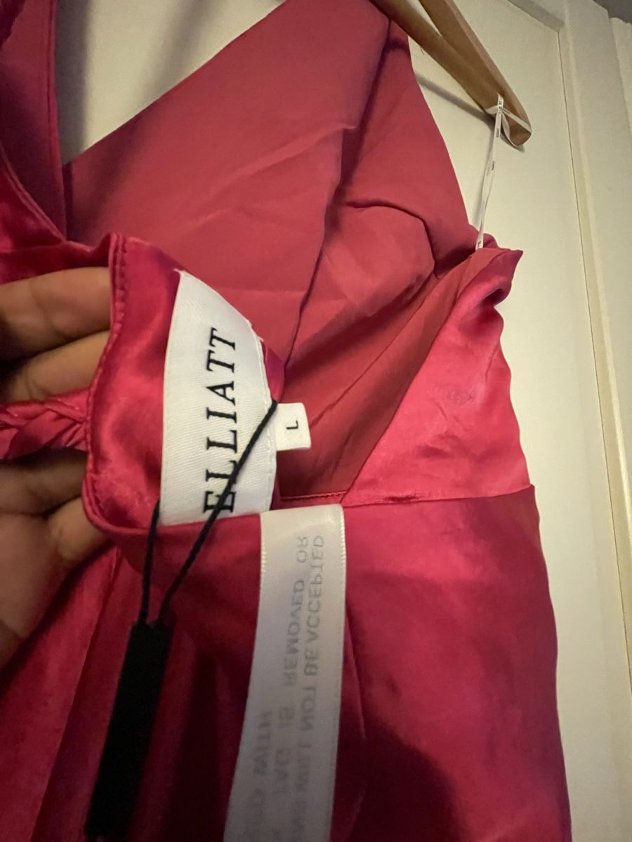 Vestiti: Pink satin halter neck maxi dress – Nuovo e nell'imballaggio originale da Rüschlikon venduto da IDOULA 4