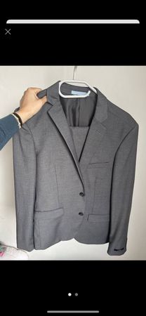 Anzug mit Hose Grösse 48