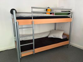 Hochwertiges Etagenbett Hasena mit Schreibtisch