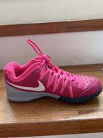 Nike valor court