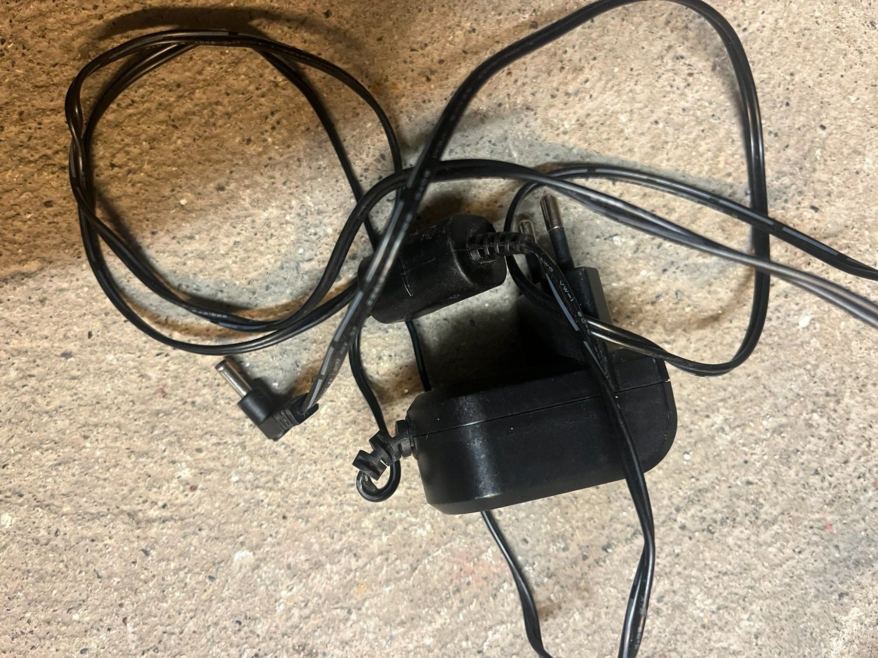 Unità & Adattatore: Philips Adapter, Switching Adapter, Top Zustand! – Usato da Zürich venduto da tomgreenius