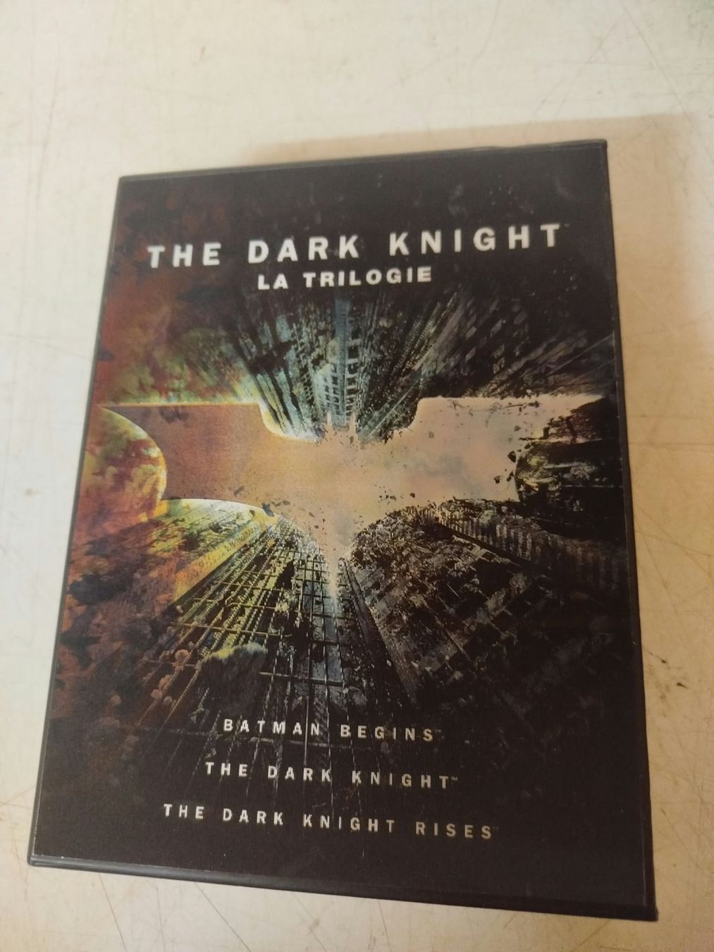Tutti i DVDs: Coffret The Dark Knight – Usato da La Chaux-de-Fonds venduto da Emmaus2300CDF