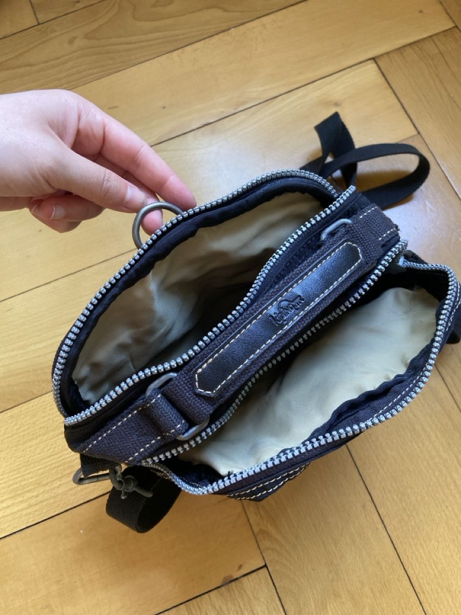 Sacs: kleine dunkelblaue kipling tasche – D'occasion à Basel par Erdbeer_maus 1