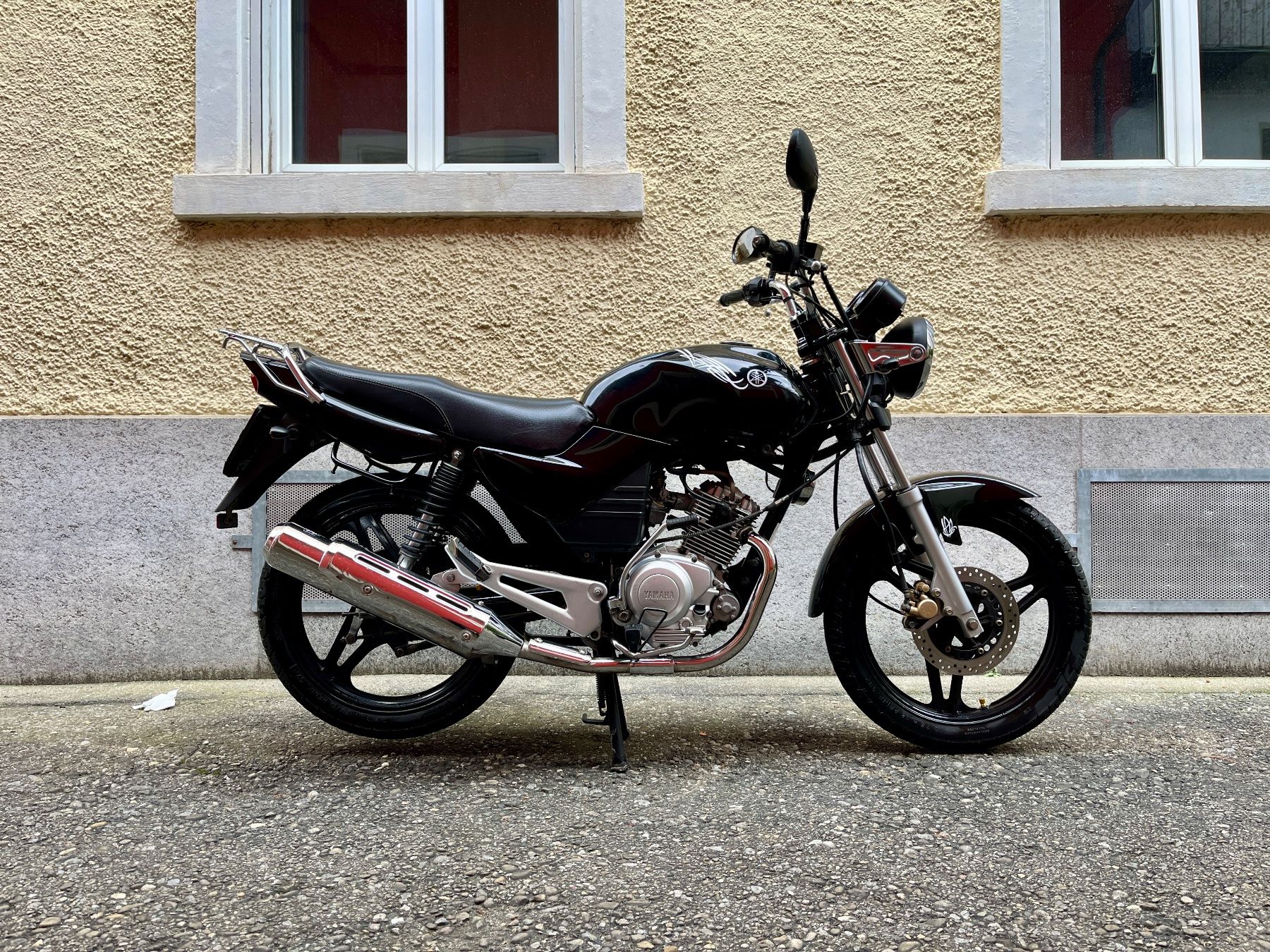 Yamaha Strada: Yamaha YBR 125 – Usato da Zürich venduto da dtrueb