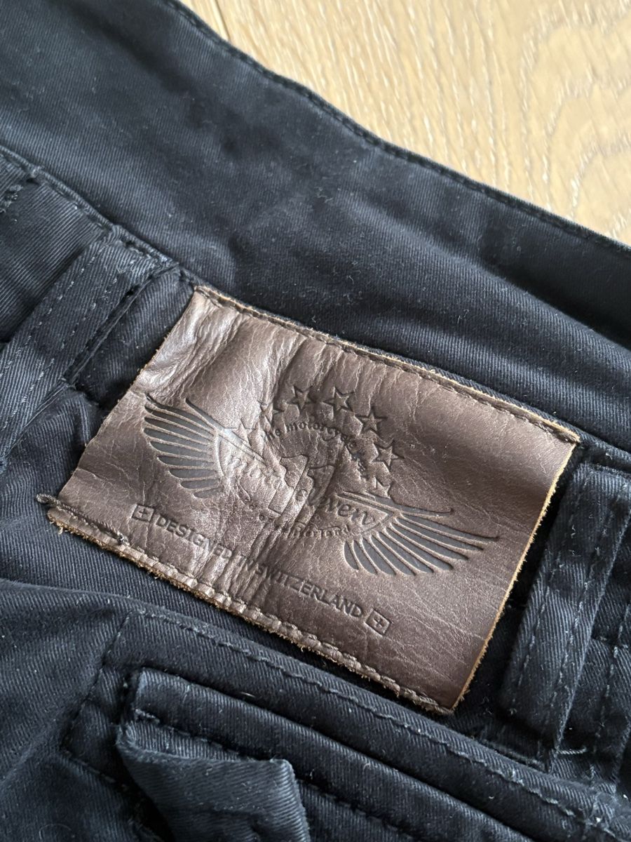 Pantalons: Moto Eleven Cargo Trouser – D'occasion à Pfaffhausen par placard 3