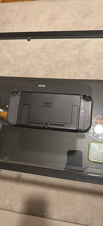 Nintendo Konsolen: Nintendo switch 1 – Gebraucht aus Renens VD von epi_rp5f 2