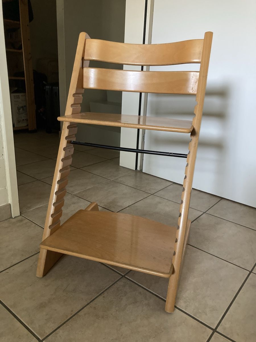 Stokke Chaises hautes: Tripp Trapp Kinderstuhl – D'occasion à Horgen par Andradina