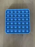 Pop It Spielzeug, blau, quadratisch