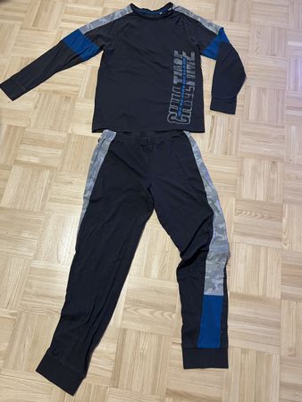 Pyjama im Gr. 170 / NEU es wurde nie angezogen!