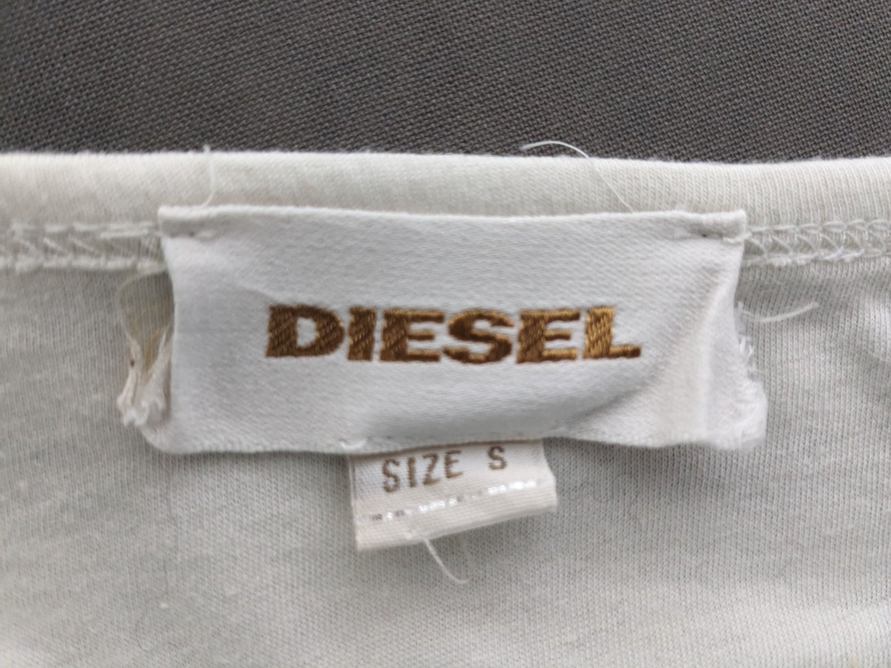 Diesel Vestiti: Robe Diesel – Usato da Grueningen venduto da t.campanella 5