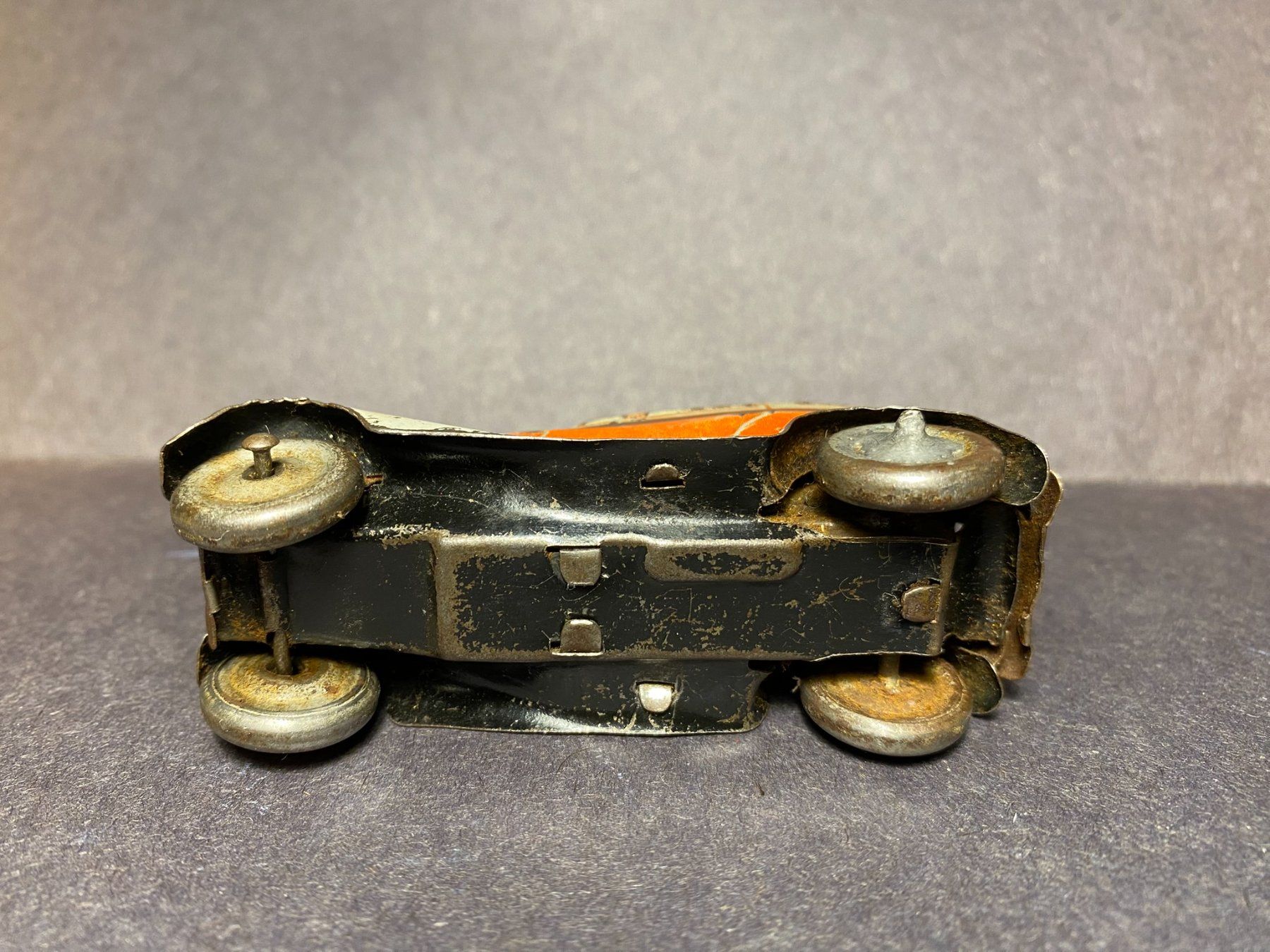 Jouets: Blechauto Oldtimer Vorkrieg – Défectueux à Spiez par Mlandcruiser 9