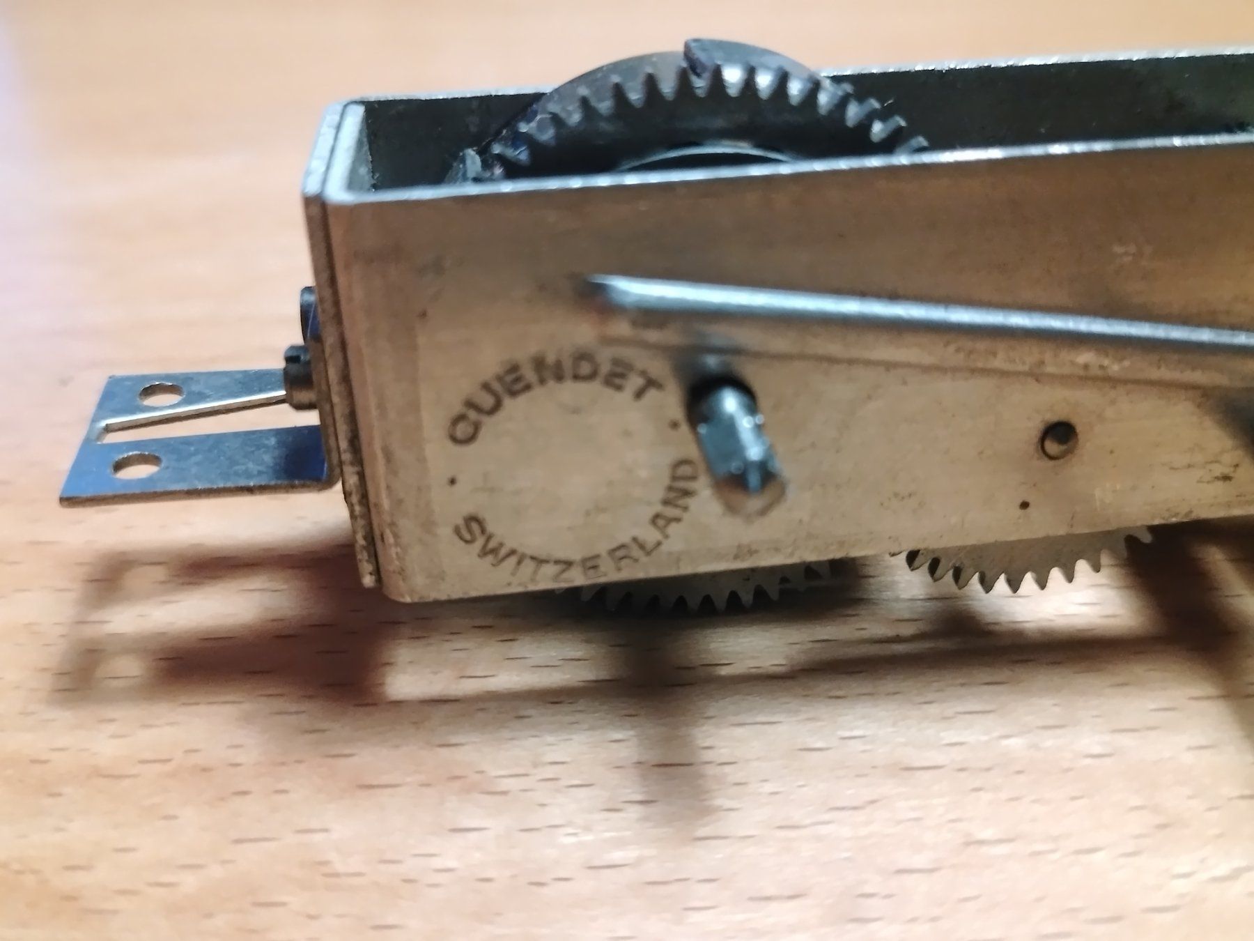 Giocattoli: Schweizer Spielzeug Uhrwerkmotor – Usato da Amden venduto da vipernatter 1