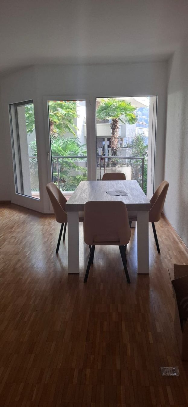 Tische: Tavolo con Sedie – Gebraucht aus Lugano von ila_2yjd