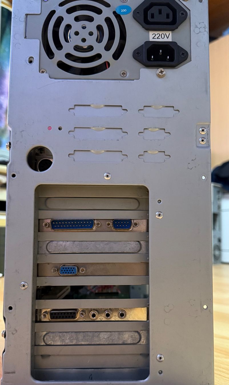 PC: Retro Computer Pentium 133MHz, 48MB RAM, 2GB HDD, SB16Pro – Usato da Sulgen venduto da thomas_comp 1