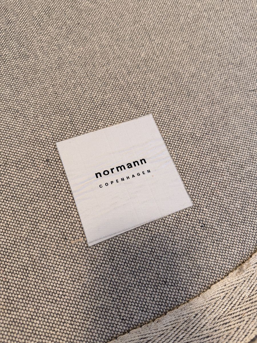 Normann Copenhagen Tappeti: Normann Copenhagen Era Rug, Beige – Nuovo (secondo la descrizione) da Basel venduto da alb_989f 3