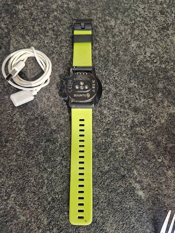 Smartwatch: Suunto 9 black – Usato da Alle venduto da Lazzy0