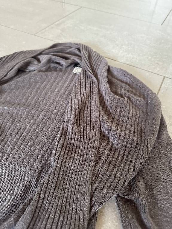 Giacche: Jacke/Jäckchen in Braun Gr. S – Usato da Schwarzenbach SG venduto da Winston95 1
