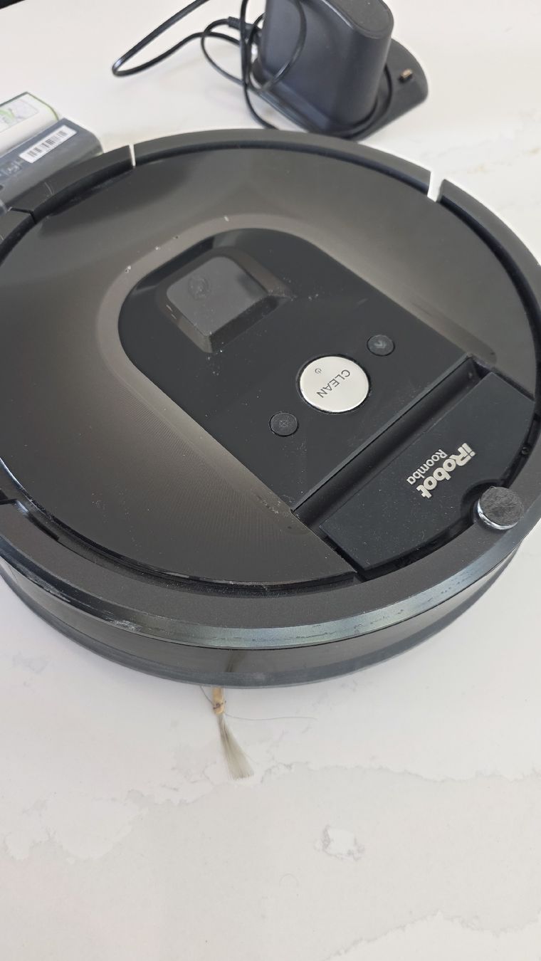 Irobot Aspirapolveri & Accessori: iRobot Roomba 980 – Usato da Wolfhalden venduto da roger_hohl
