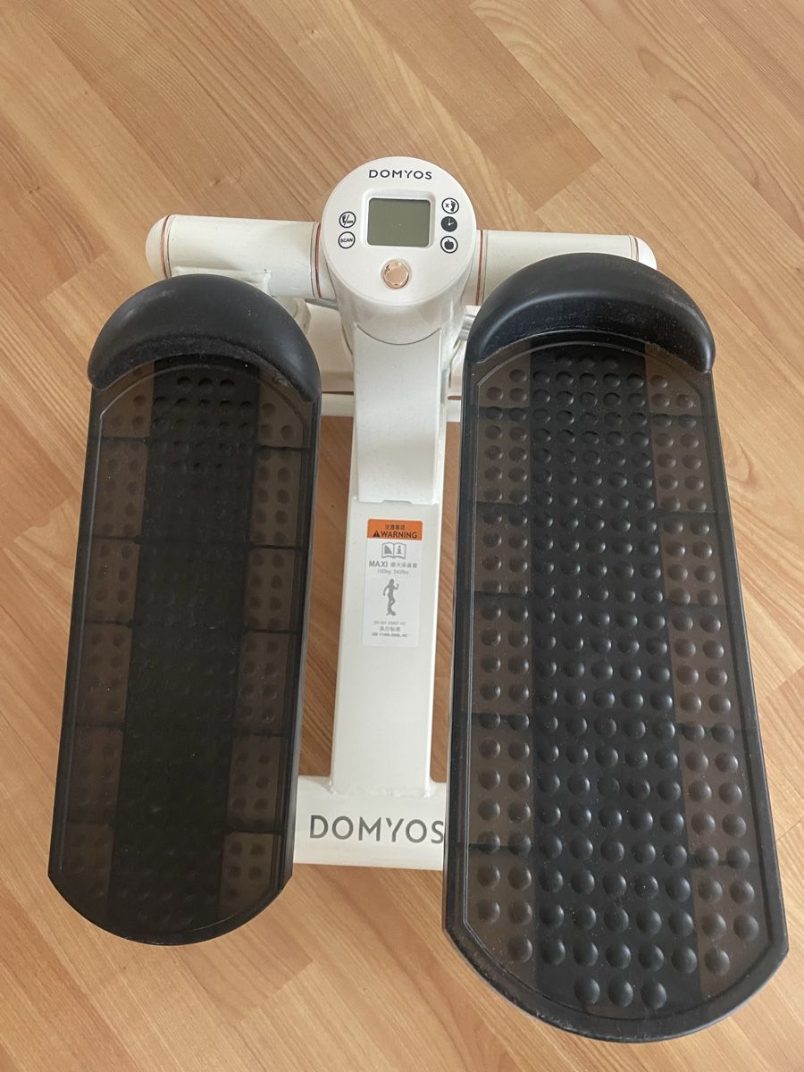 Decathlon Vélos d'appartement: Mini Stepper Neuwertig – Neuf (Voir description) à Chur par dor_jg2q