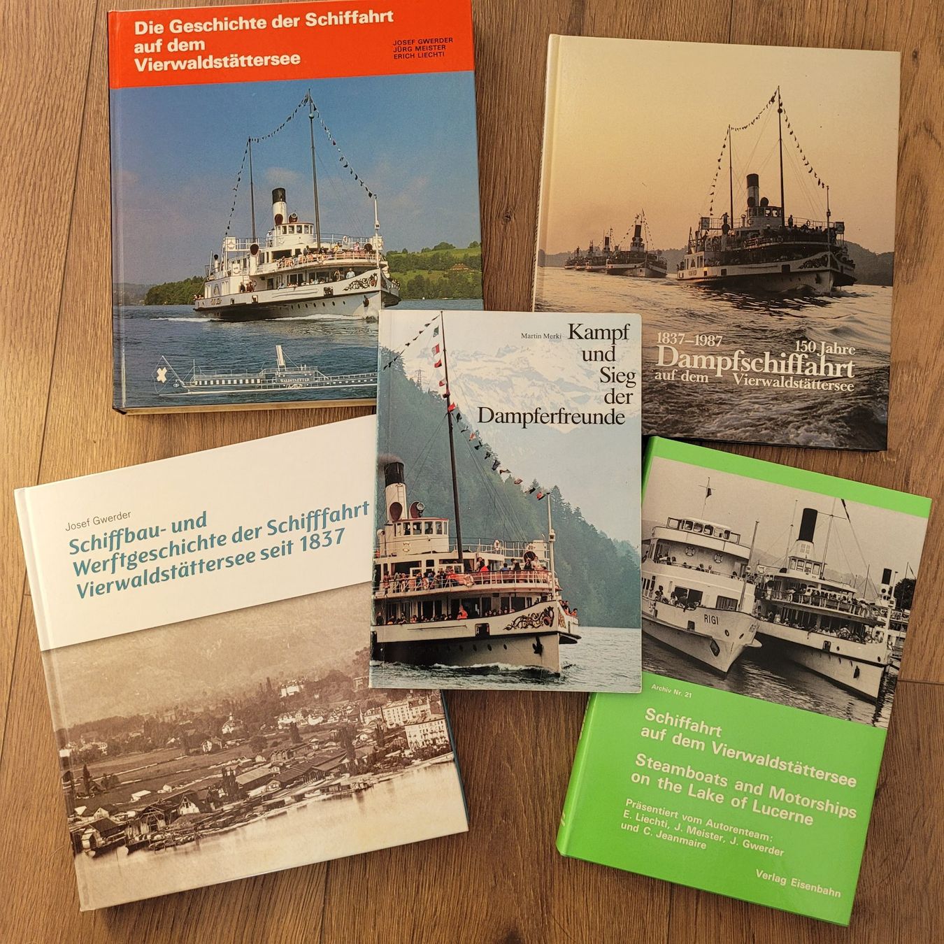 Libri: Konvolut 16 Dampfschiffbücher (Gebunden oder Paperback) – Usato da Würenlos venduto da Felisha