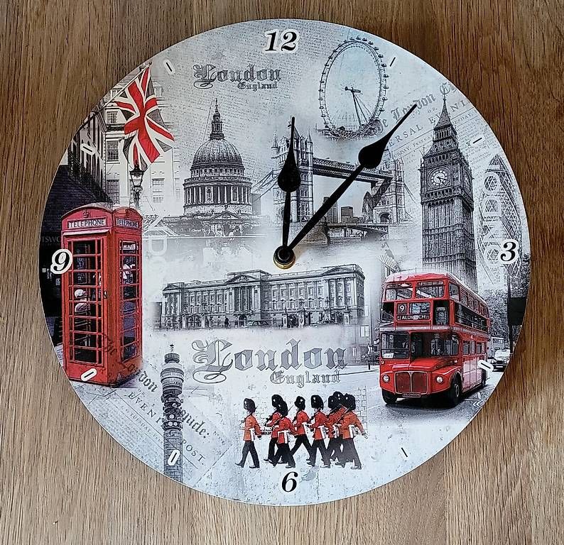 Montres: Holz Wanduhr London – D'occasion à Limpach par jaqui23