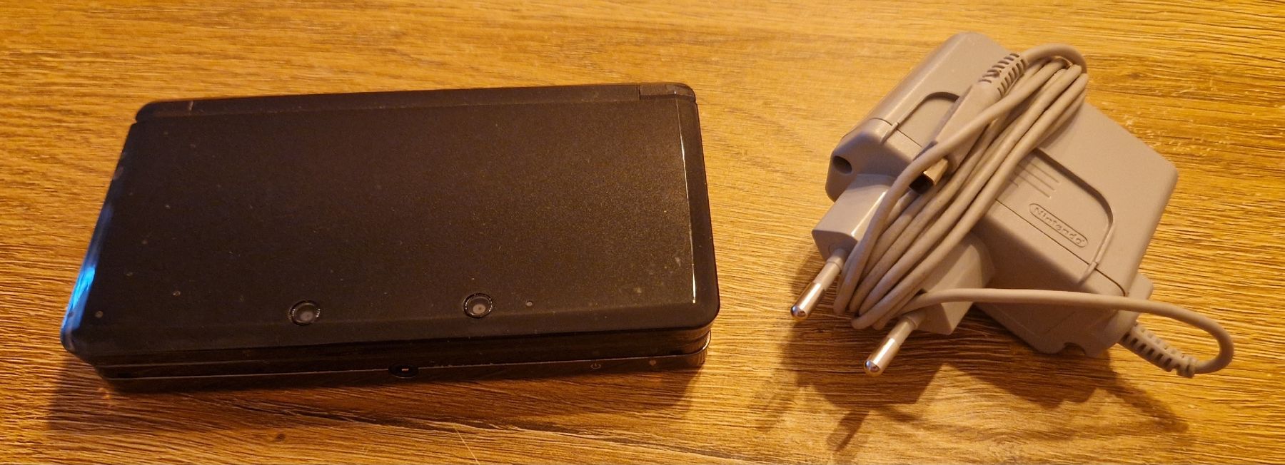 Nintendo Console: Nintendo 3DS (très peu utilisé comme neuve) – Nuovo (secondo la descrizione) da Couvet venduto da Pioune 1