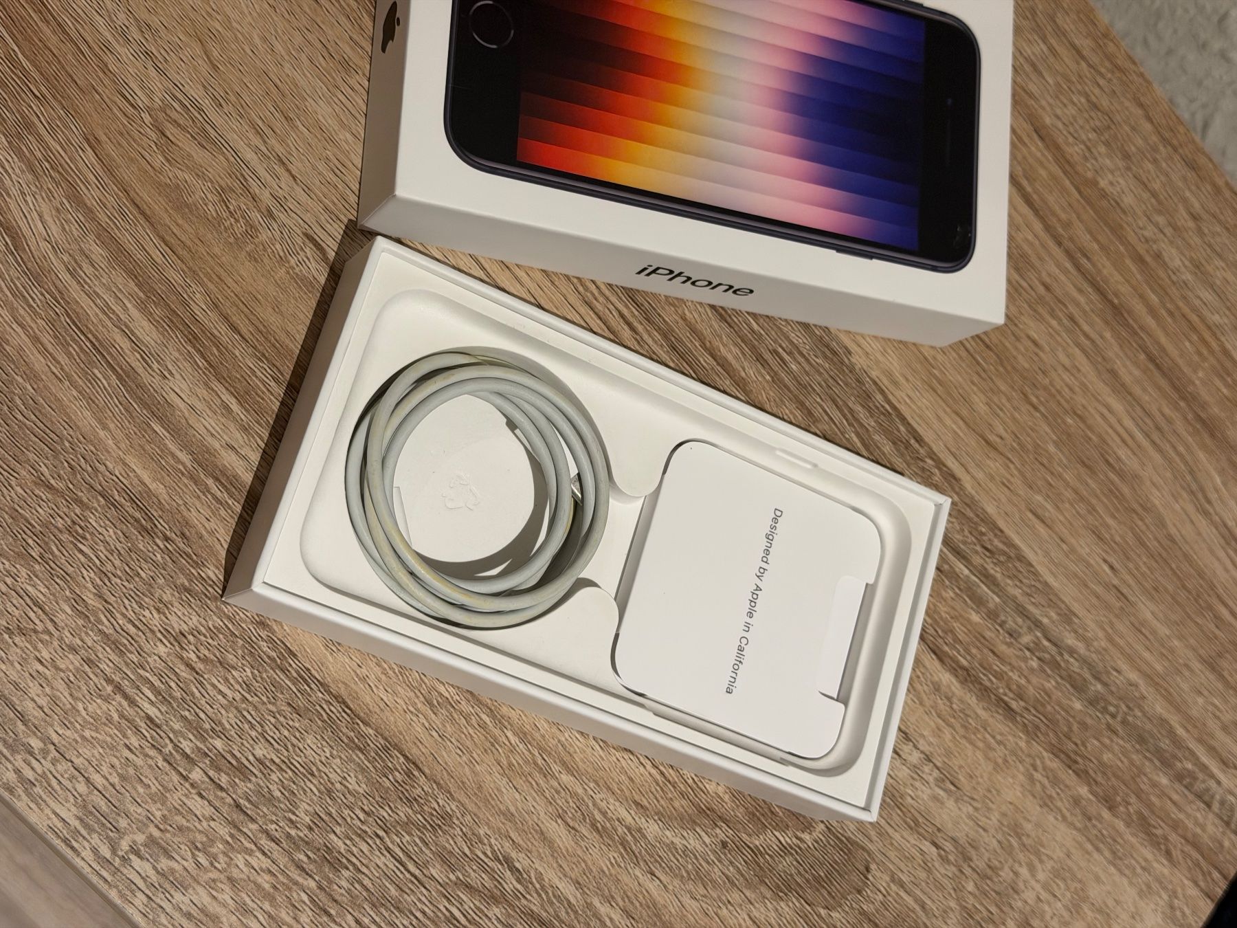 Apple Portables: iPhone SE 3. Generation 128 gb – D'occasion à Luzern par Marccoll 2