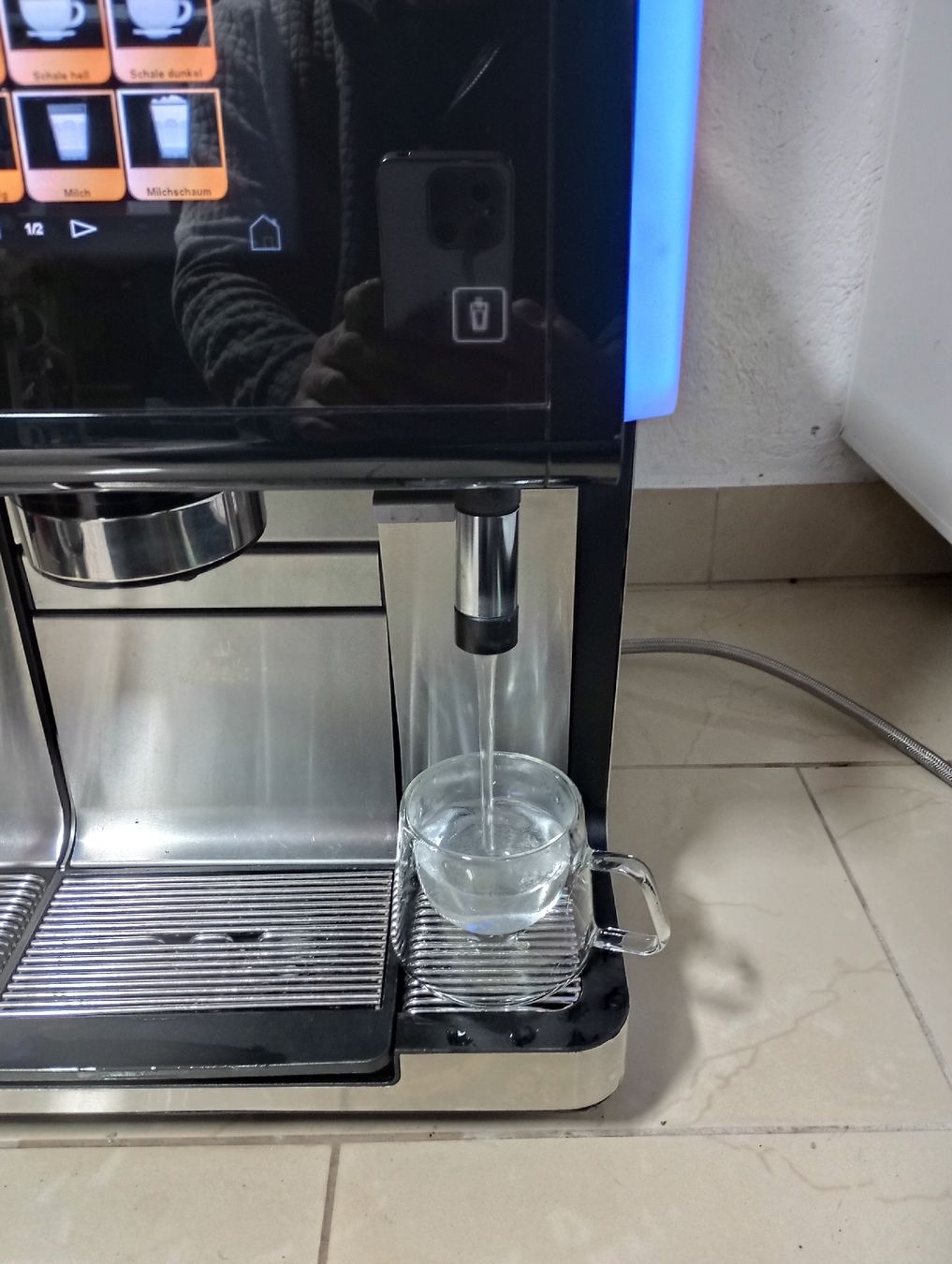 Schaerer Kaffeemaschinen & Espressomaschinen: Schaerer Coffee Quattro Gastro-ab Service-Zustand ⭐️9.5/10 – Gebraucht aus Oensingen von Sip77 8