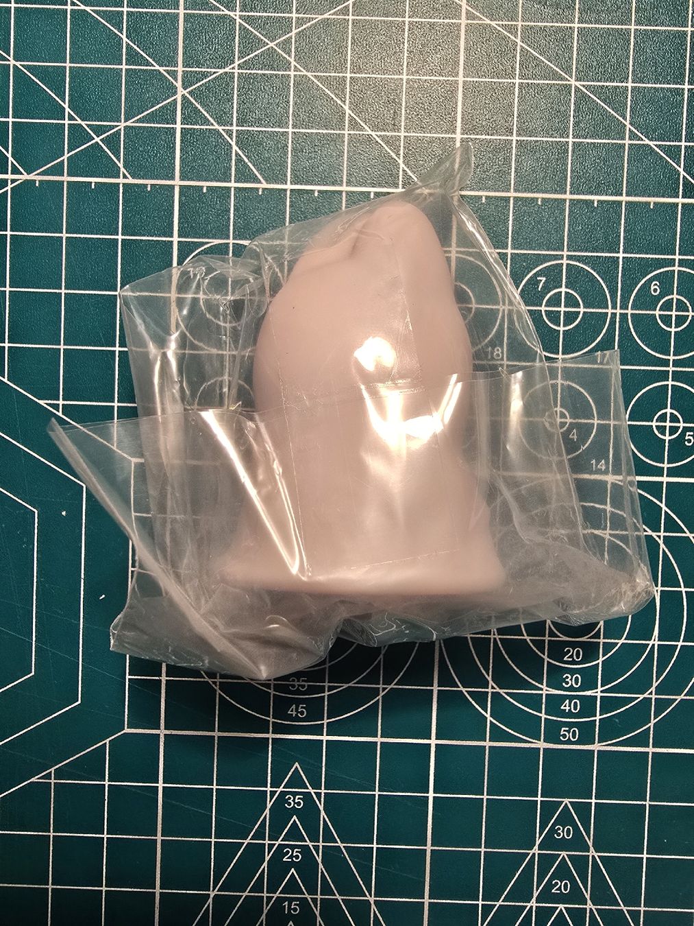 Statuette: stray kids skzoo wolfchan – Usato da Neuchâtel venduto da mag_q5kc 1