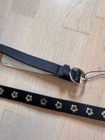 Schwarzer Stradivarius Gürtel