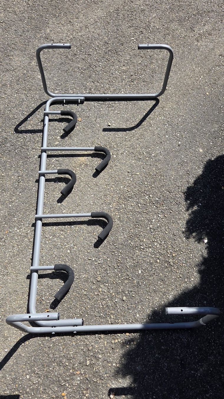Supporti per biciclette: Porte-vélos – Usato da Savagnier venduto da Secu 1