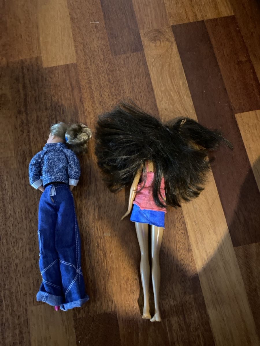 Poupées: 2 Barbies Mattel – D'occasion à Zürich par markus234 2