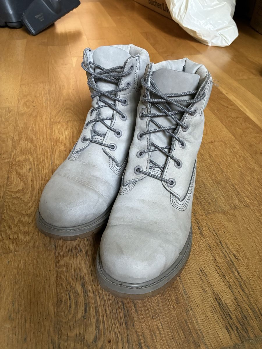 Timberland Chaussures hommes: Schuhe Timberland grau Grösse 41 gebraucht – D'occasion à Zürich par jul_mx8k