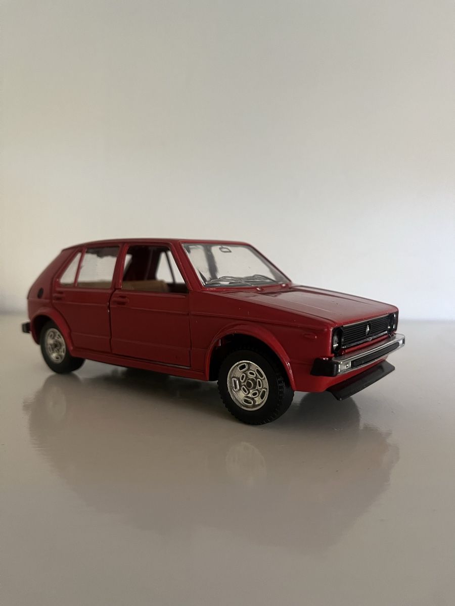Mebetoys Modellini d'auto: VW Golf 1 Mebetoys  – Usato da Wabern venduto da Housi78 1