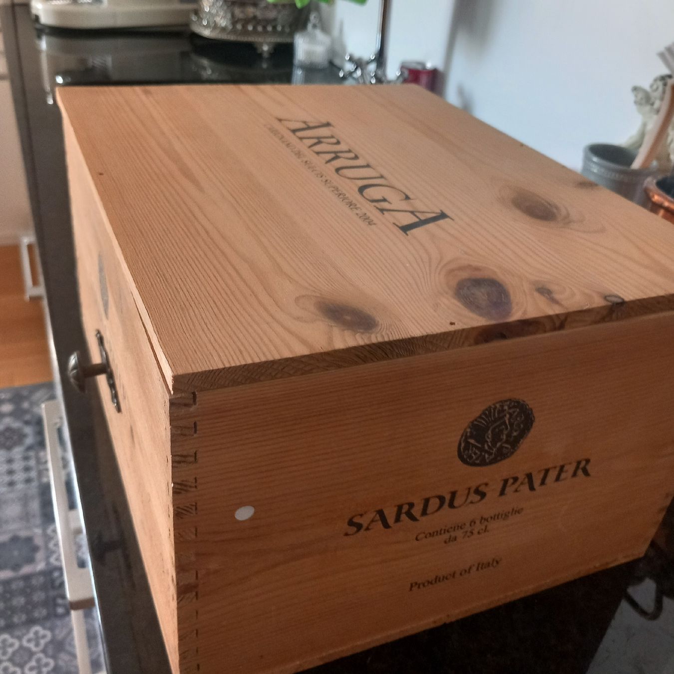 Sonstiges: Eine Holz Weinkiste mit Griff – Gebraucht aus Aegerten von gismolini 2