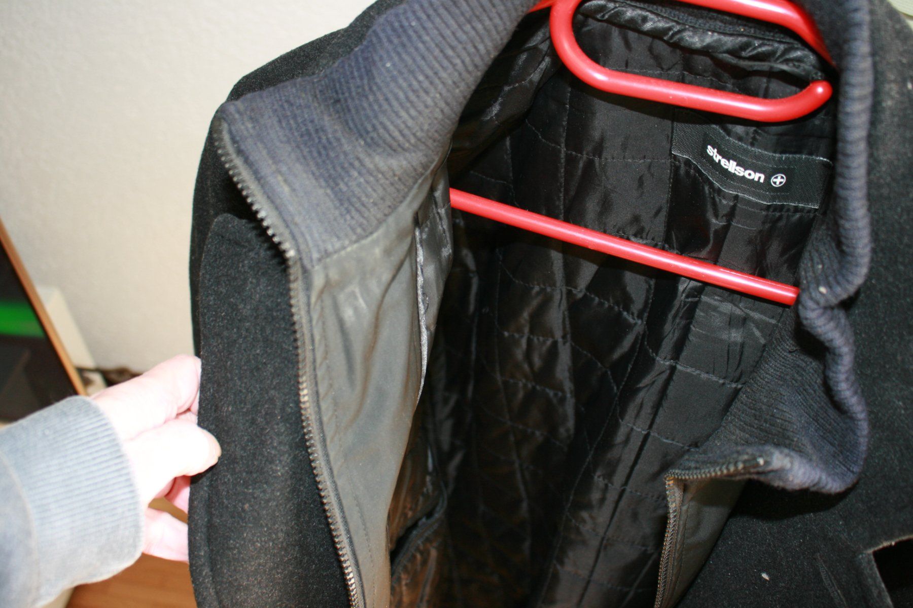 Strellson Cappotti: Strellson Mantel schwarz – Usato da Bern venduto da Puket 2