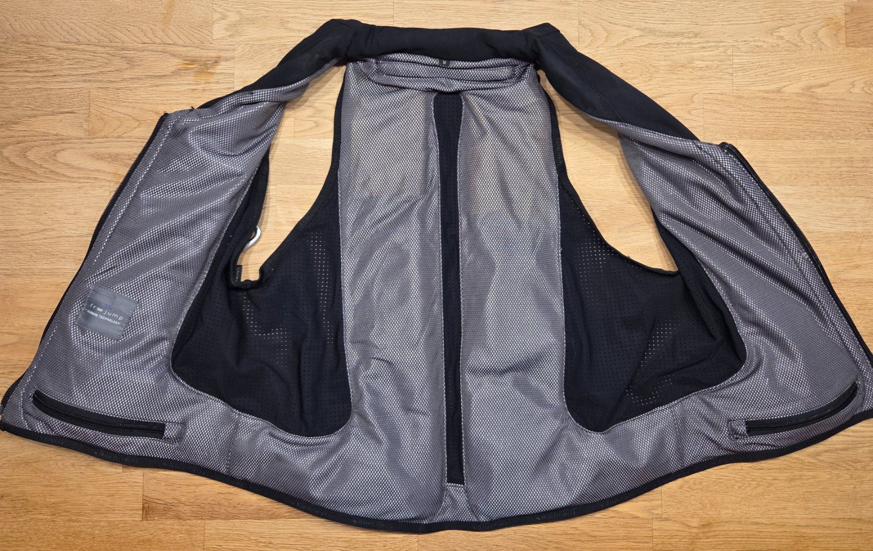 Gilet & Giacche senza maniche: Airbag Reitweste Freejump Crystal – Usato da Romanshorn venduto da sippi22 2